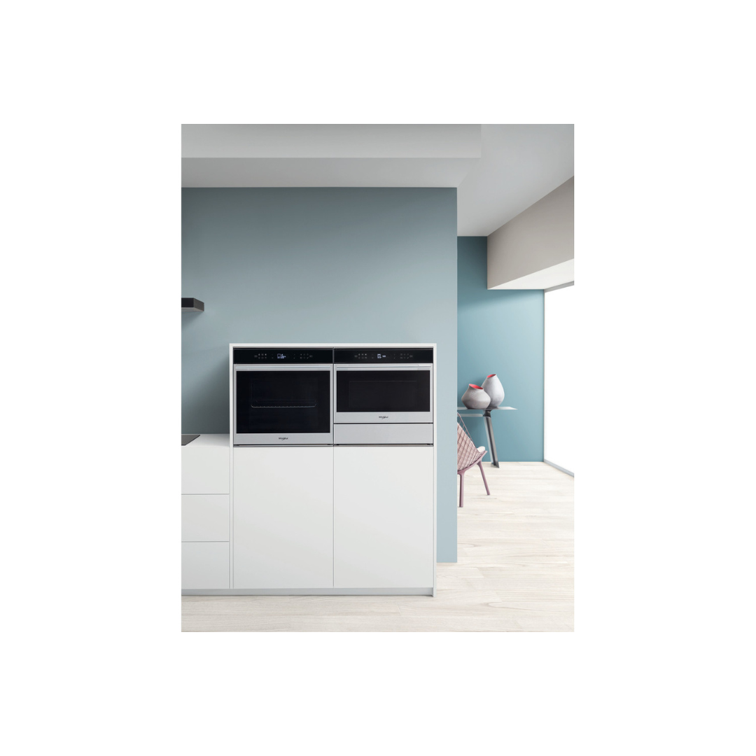 Whirlpool built -in electric oven: inox colour, self cleaning - W7 OM4 4BS1 H