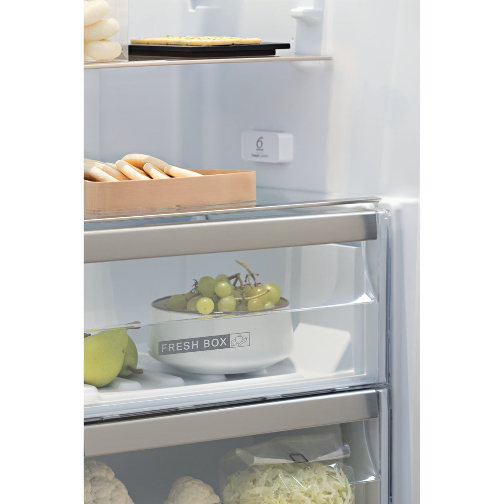 Whirlpool freestanding fridge: inox color - SW8 AM1Q XWR